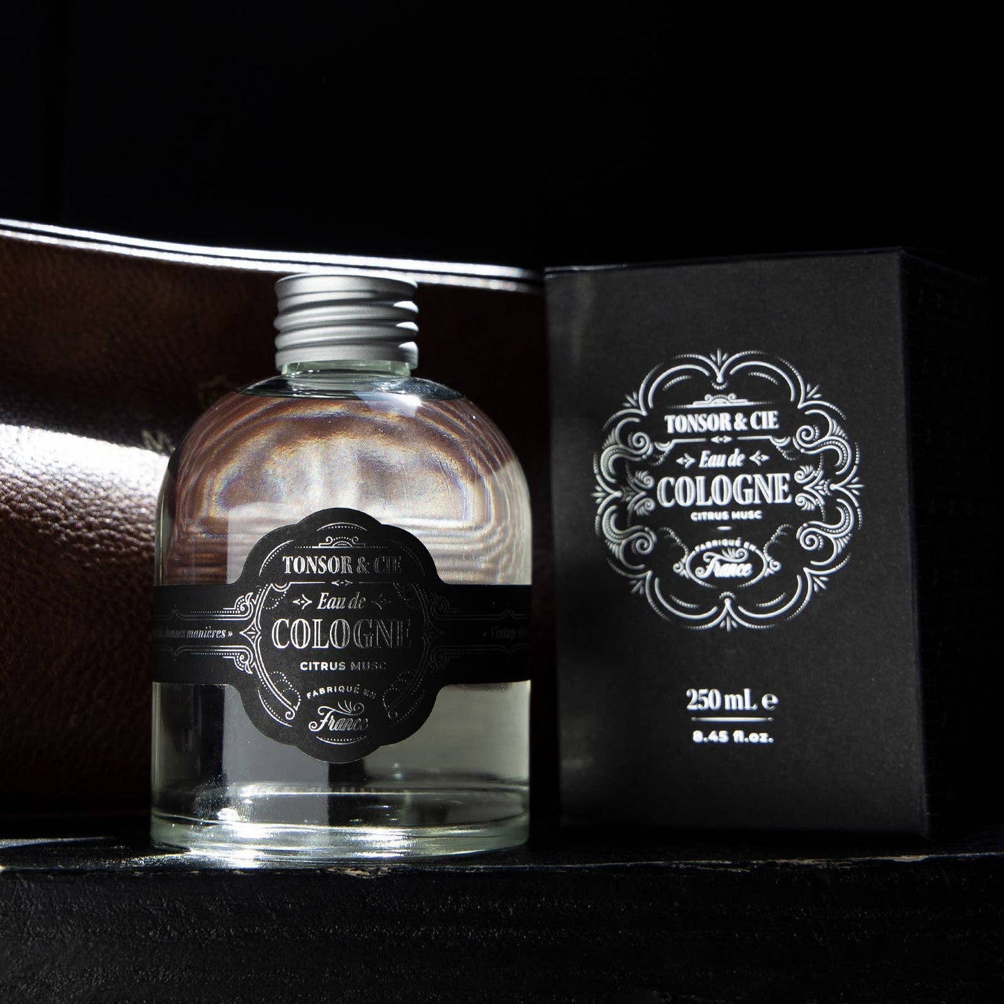 Tonsor & Cie. - Vintage Style Cologne TONSOR & CIE